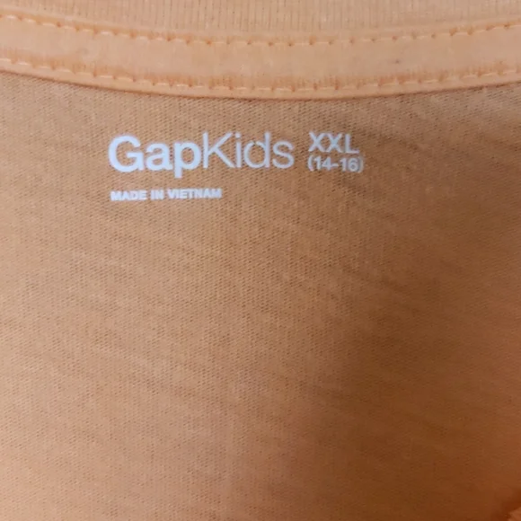 GAP tee - Picture 3 of 5